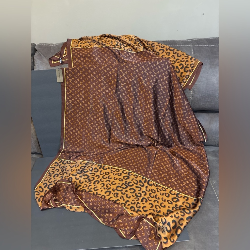 Louis Vuitton Two-Tone Animal Print Monogram Silk Scarf – 72” x 35” – NWT